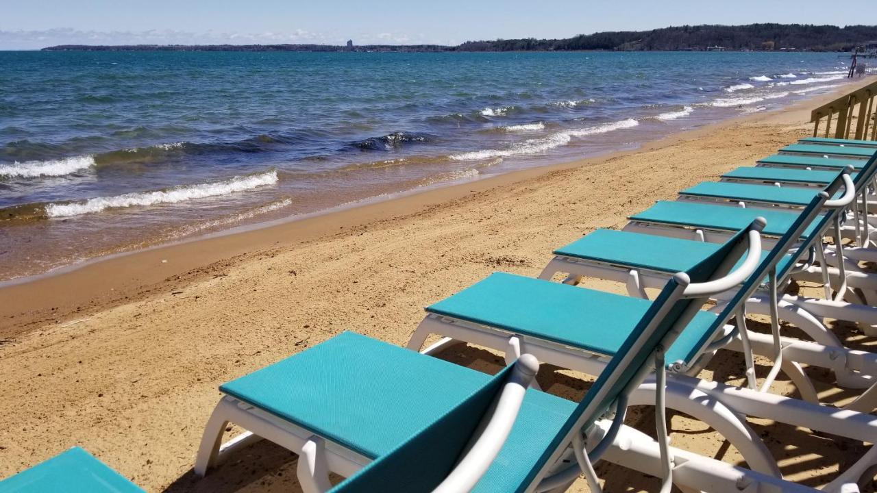 Brio Beach Inn 特拉弗斯城 外观 照片
